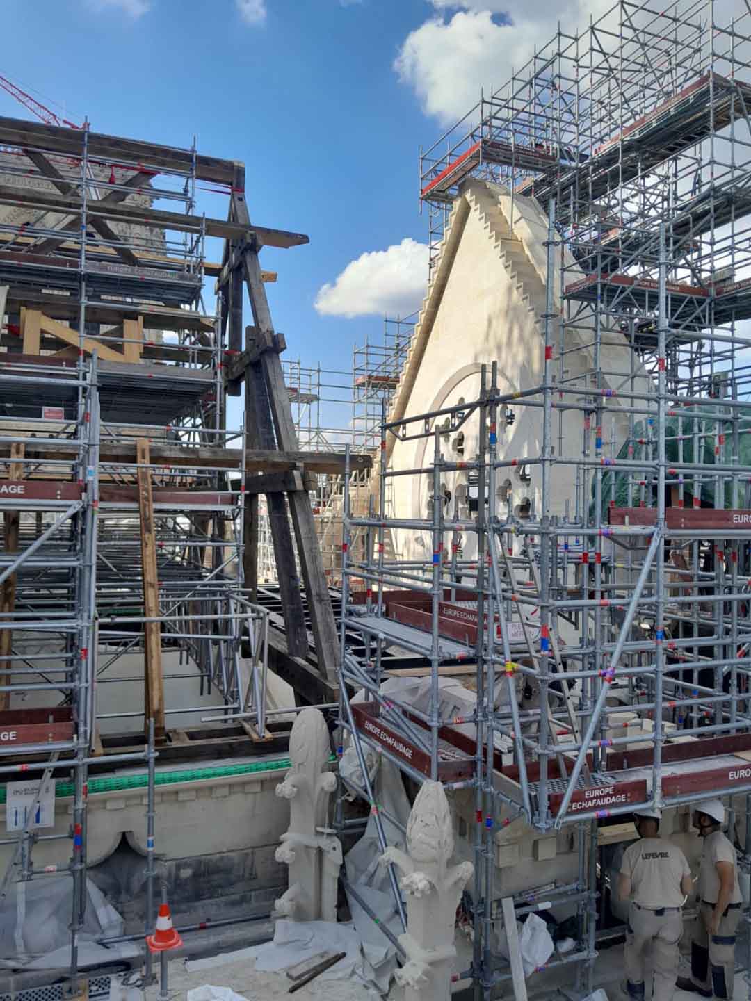 7 Sim Paris 2 tailleurs pierre monuments historiques